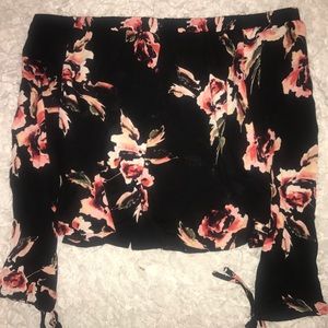 Kendall + Kylie Off the shoulder long sleeve top